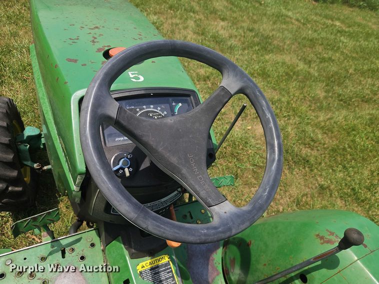 image for item EJ0158 John Deere 790 MFWD tractor
