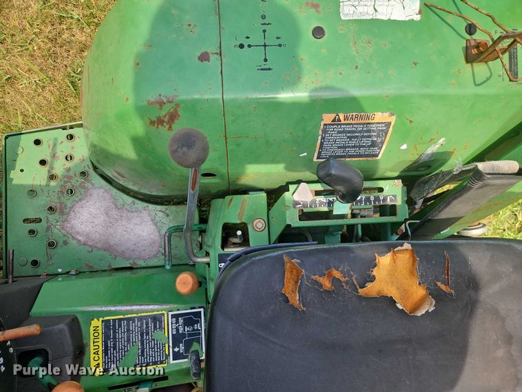 image for item EJ0158 John Deere 790 MFWD tractor