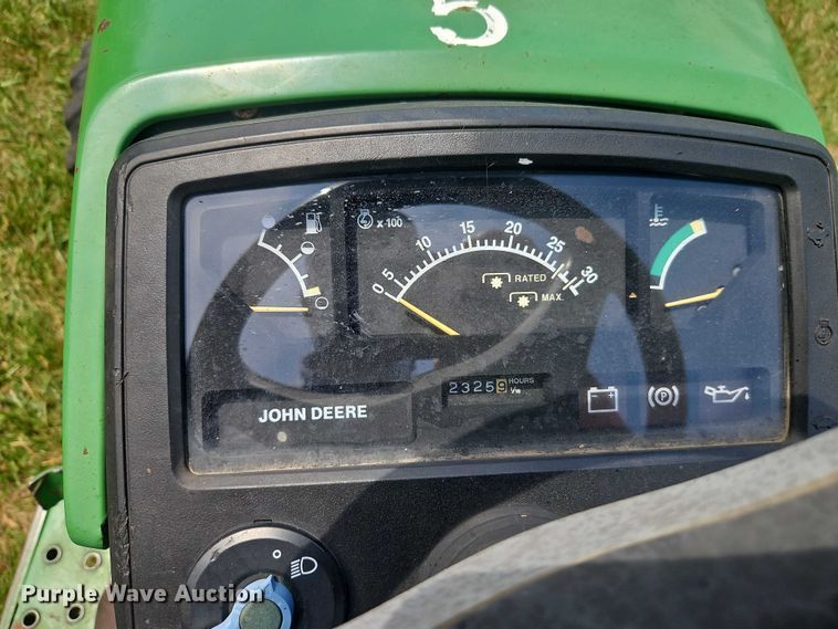 image for item EJ0158 John Deere 790 MFWD tractor