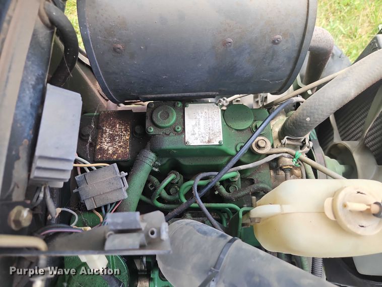 image for item EJ0158 John Deere 790 MFWD tractor