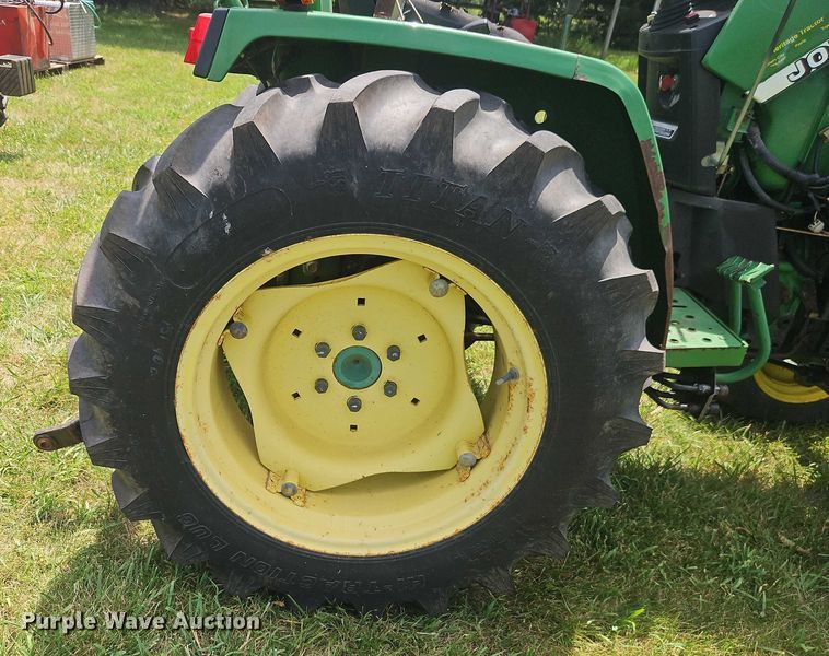 image for item EJ0158 John Deere 790 MFWD tractor