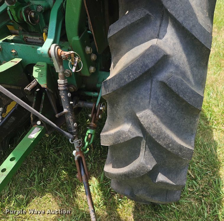 image for item EJ0158 John Deere 790 MFWD tractor