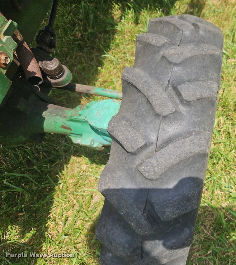 image for item EJ0158 John Deere 790 MFWD tractor