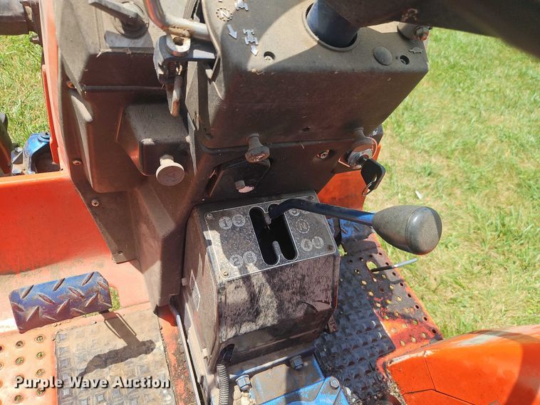 image for item EJ0159 Kioti LB1914 MFWD tractor