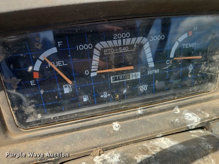 image for item EJ0159 Kioti LB1914 MFWD tractor