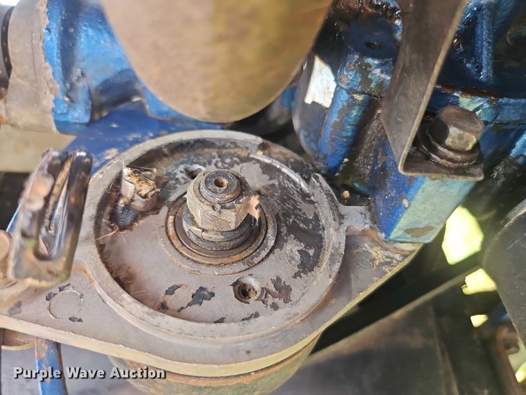 image for item EJ0159 Kioti LB1914 MFWD tractor