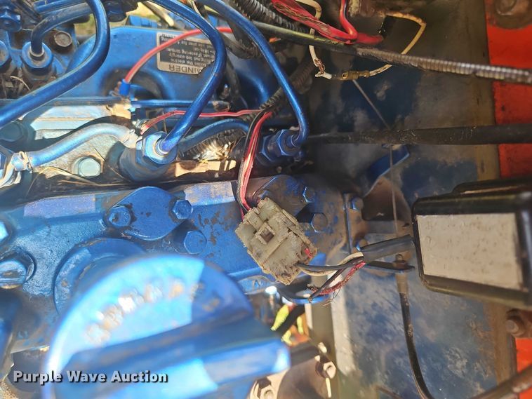 image for item EJ0159 Kioti LB1914 MFWD tractor