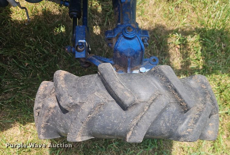 image for item EJ0159 Kioti LB1914 MFWD tractor