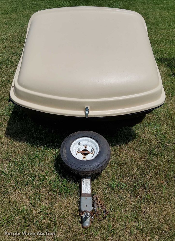 image for item EJ0161 (2) utility trailers