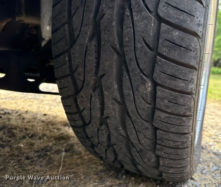 image for item EJ4491 1986 Ford F150 XLT pickup truck