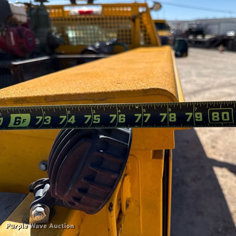 image for item EJ4532 2018 Ford F350 Super Duty XL utility bed pickup truck