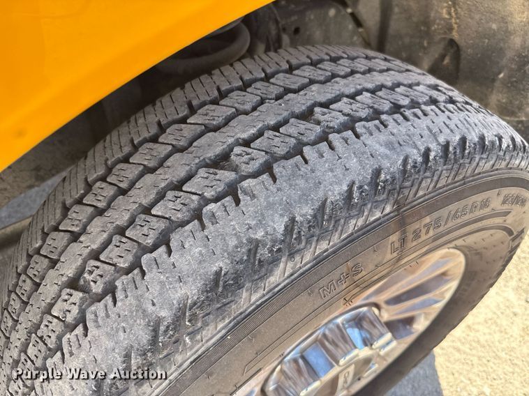 image for item EJ4532 2018 Ford F350 Super Duty XL utility bed pickup truck