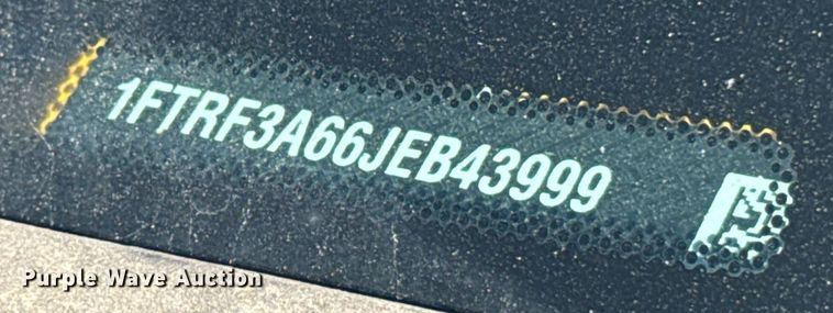 image for item EJ4532 2018 Ford F350 Super Duty XL utility bed pickup truck