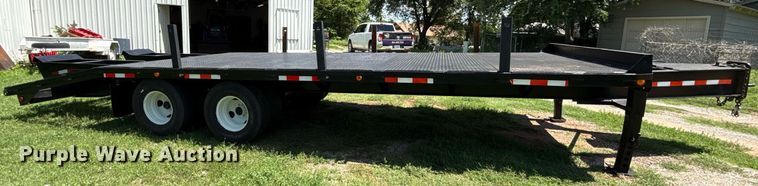 image for item EJ4721 2000 Central equipment trailer