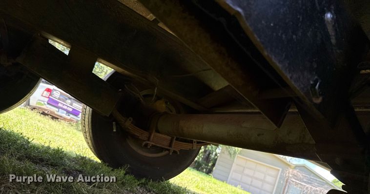 image for item EJ4721 2000 Central equipment trailer