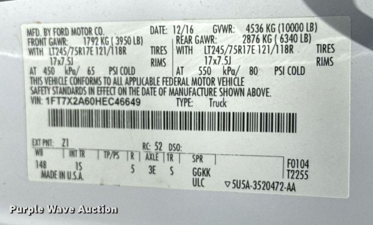 image for item EJ4757 2017 Ford F250 Super Duty XL SuperCab flatbed pickup truck