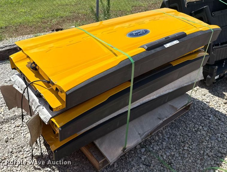 image for item EJ4759 (6) tailgates