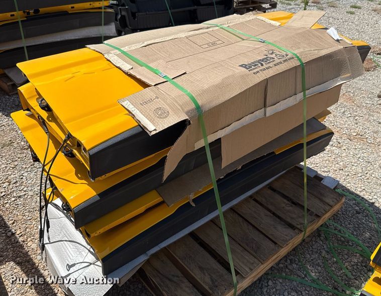 image for item EJ4760 (6) pickup truck tailgates