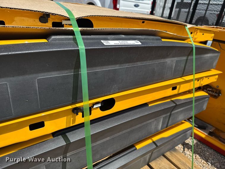 image for item EJ4760 (6) pickup truck tailgates