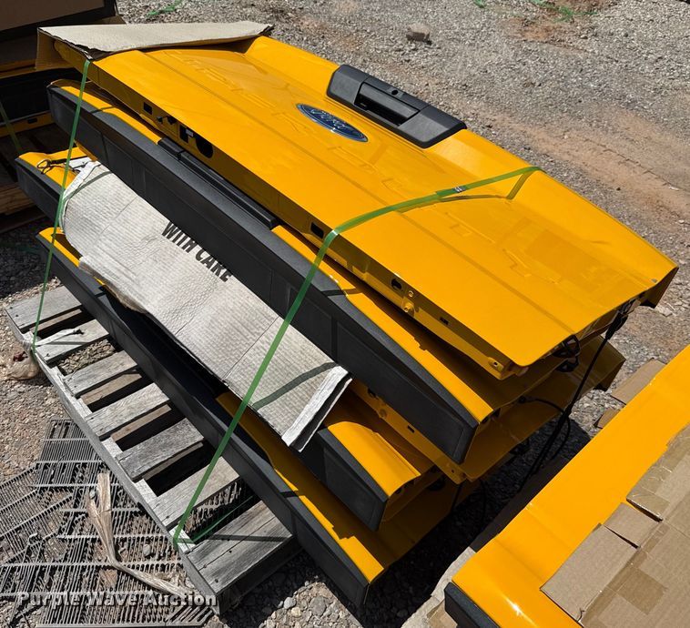 image for item EJ4761 (6) pickup truck tailgates