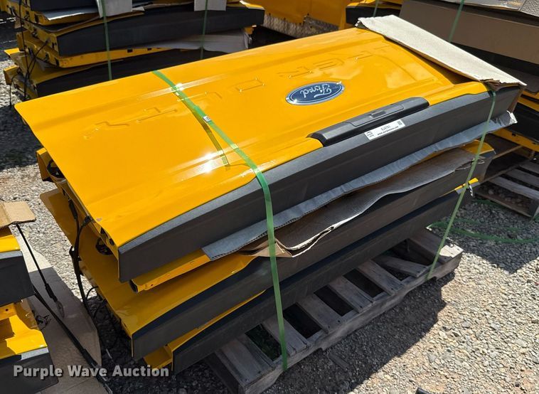 image for item EJ4761 (6) pickup truck tailgates