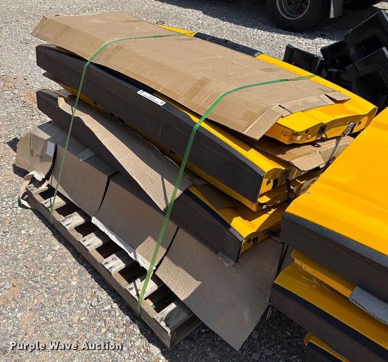 image for item EJ4762 (6) pickup truck tailgates