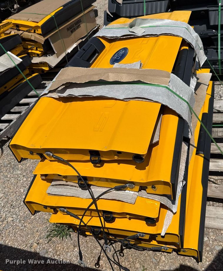 image for item EJ4763 (6) pickup truck tailgates