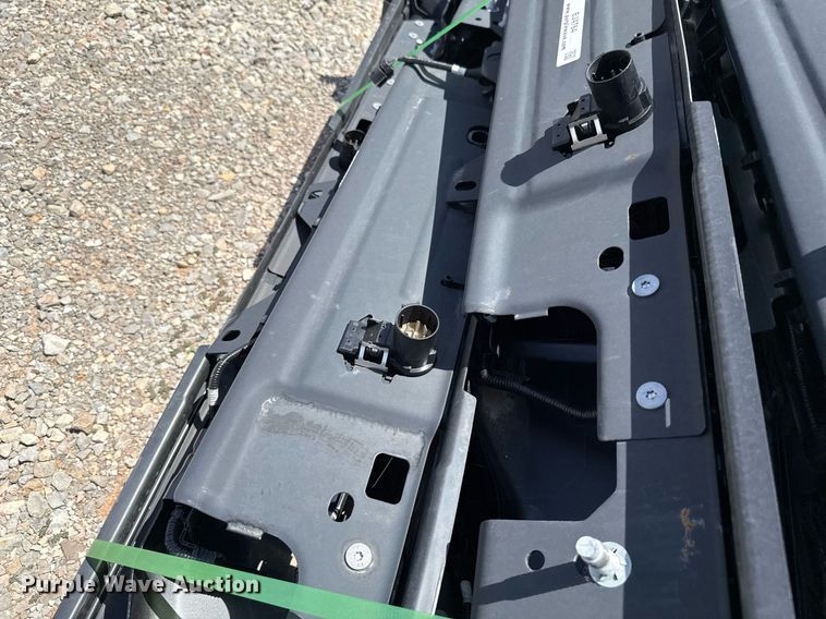 image for item EJ4764 (10) Ford F250 bumpers