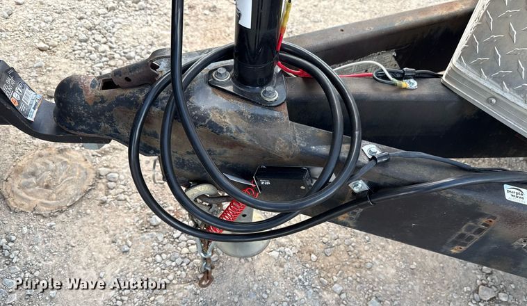 image for item EJ4765 2013 Freedom Trailers 8.5X24TA3 enclosed cargo trailer