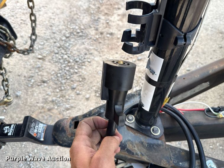 image for item EJ4765 2013 Freedom Trailers 8.5X24TA3 enclosed cargo trailer