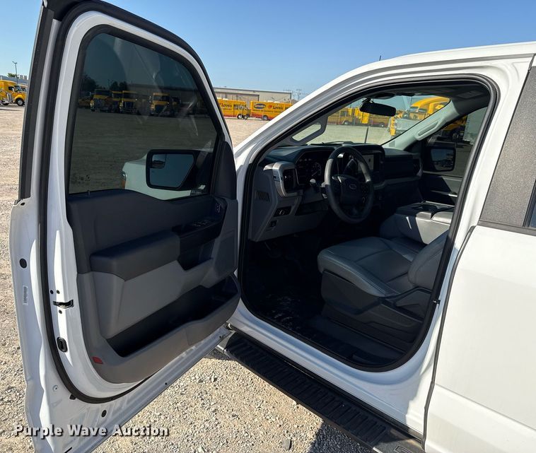 image for item EJ4768 2021 Ford F150 SuperCrew pickup truck