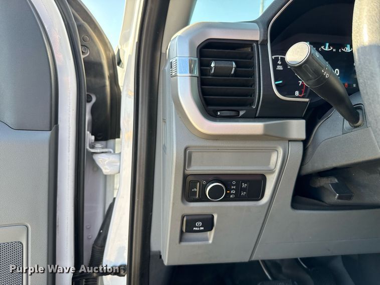 image for item EJ4768 2021 Ford F150 SuperCrew pickup truck