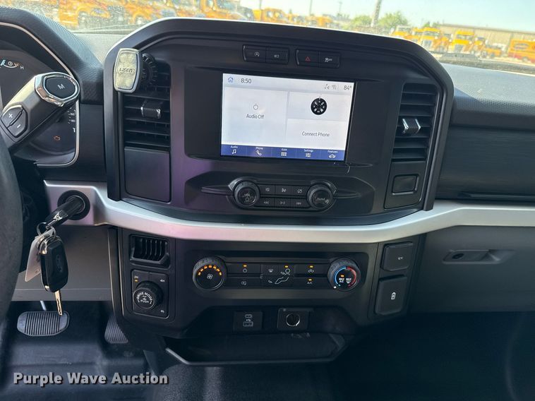 image for item EJ4768 2021 Ford F150 SuperCrew pickup truck