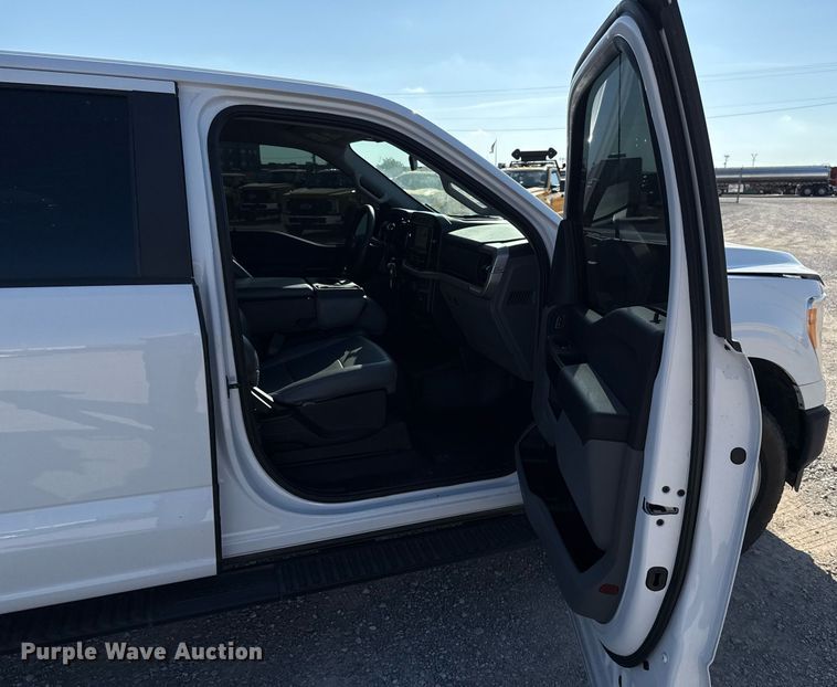 image for item EJ4768 2021 Ford F150 SuperCrew pickup truck