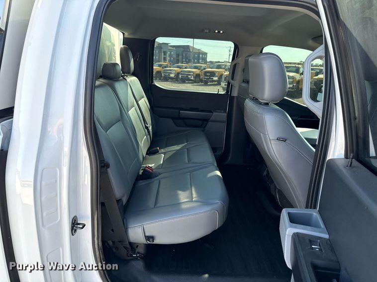 image for item EJ4768 2021 Ford F150 SuperCrew pickup truck