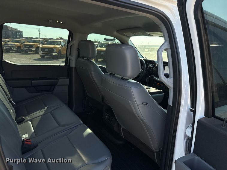 image for item EJ4768 2021 Ford F150 SuperCrew pickup truck