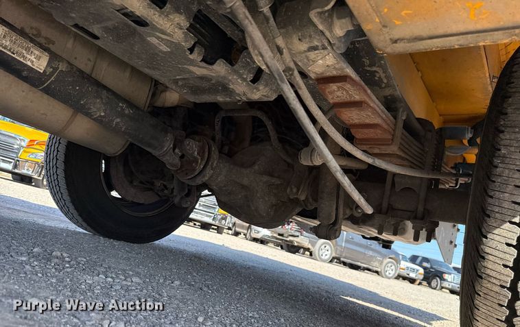 image for item EJ4770 2020 Ford F350 Super Duty utility bed pickup truck