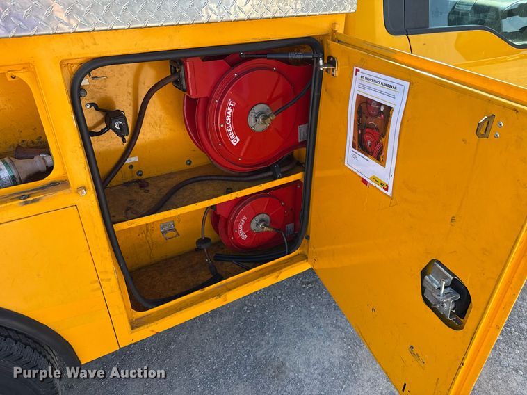 image for item EJ4770 2020 Ford F350 Super Duty utility bed pickup truck