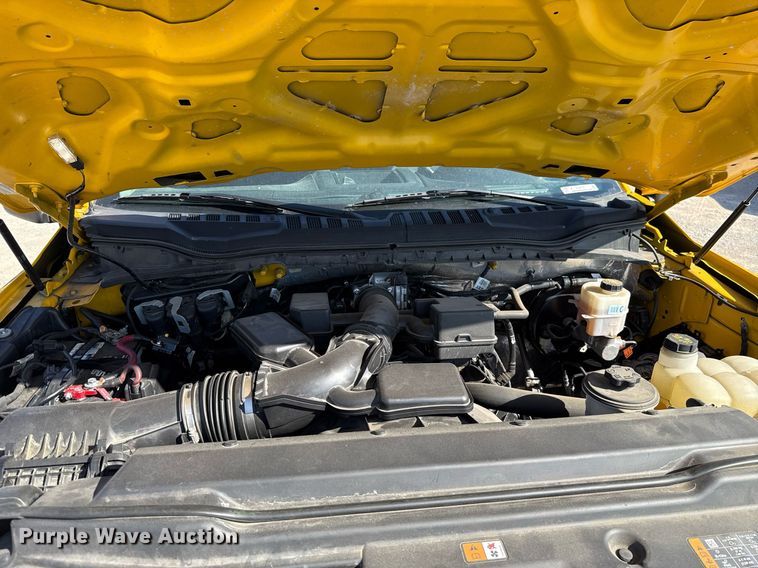 image for item EJ4770 2020 Ford F350 Super Duty utility bed pickup truck