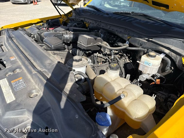 image for item EJ4770 2020 Ford F350 Super Duty utility bed pickup truck