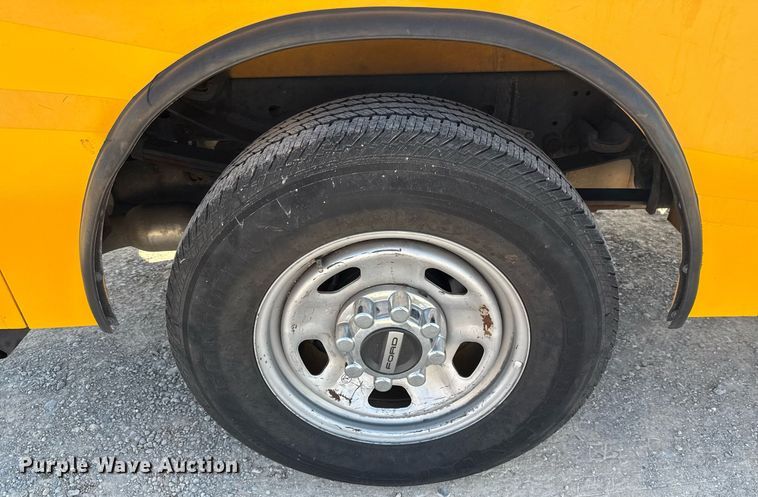 image for item EJ4770 2020 Ford F350 Super Duty utility bed pickup truck