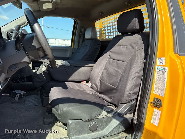 image for item EJ4771 2019 Ford F350 Super Duty utility bed pickup truck