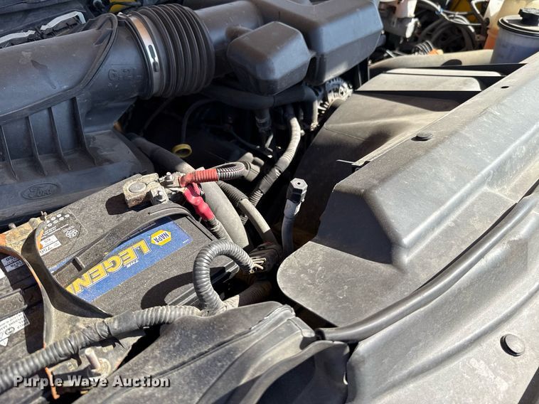 image for item EJ4771 2019 Ford F350 Super Duty utility bed pickup truck