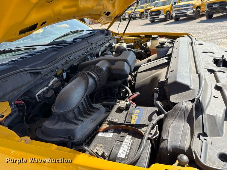 image for item EJ4771 2019 Ford F350 Super Duty utility bed pickup truck