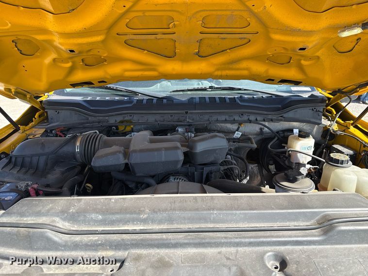 image for item EJ4771 2019 Ford F350 Super Duty utility bed pickup truck