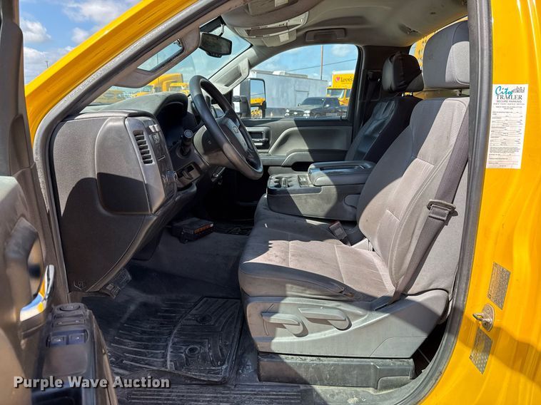 image for item EJ4772 2017 Chevrolet Silverado 3500HD utility bed pickup truck