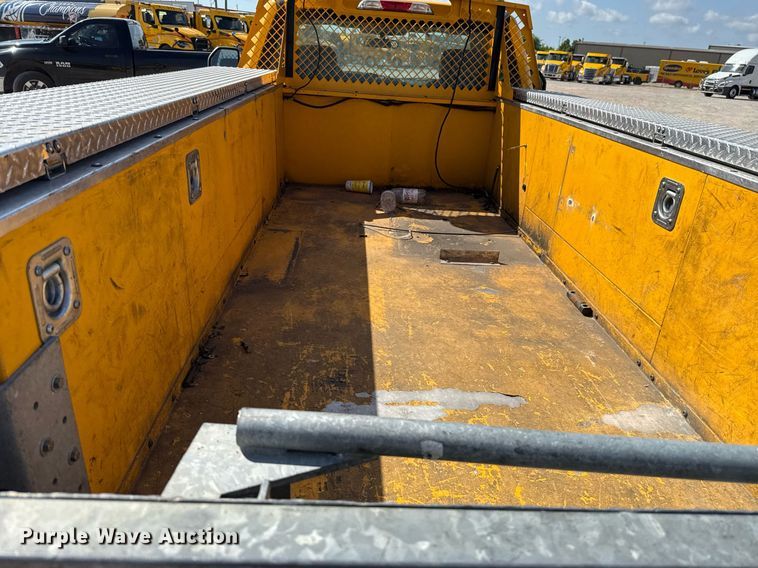 image for item EJ4773 2020 Ford F350 Super Duty utility bed pickup truck