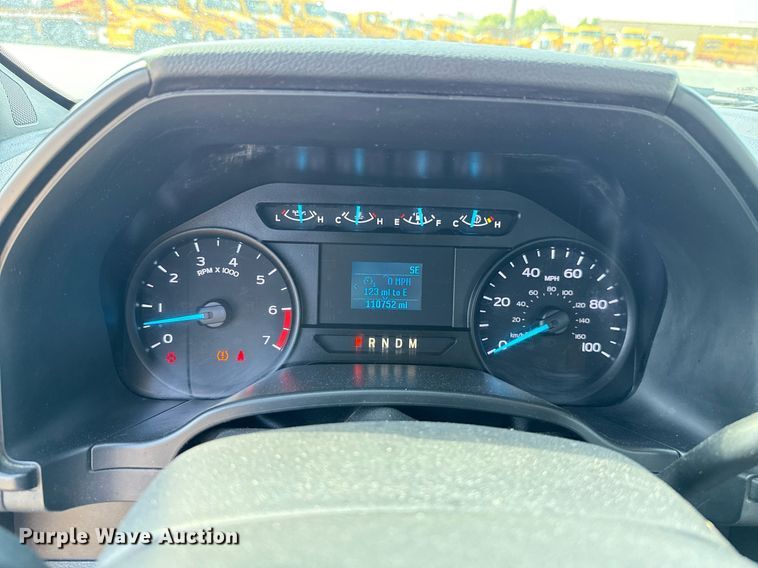 image for item EJ4773 2020 Ford F350 Super Duty utility bed pickup truck