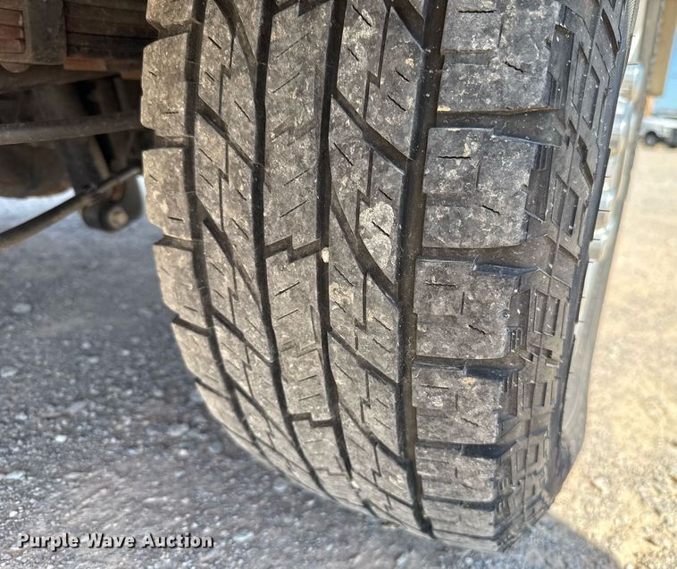 image for item EJ4773 2020 Ford F350 Super Duty utility bed pickup truck