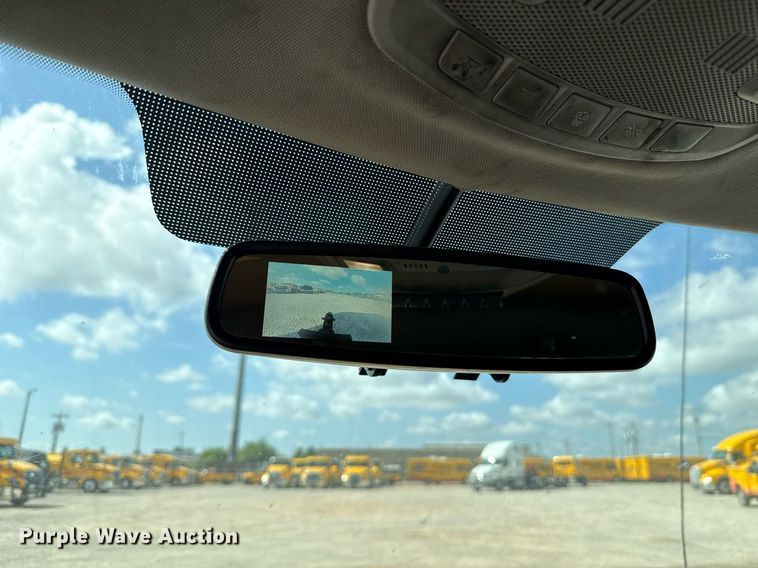 image for item EJ4774 2019 Ford F350 Super Duty utility bed pickup truck